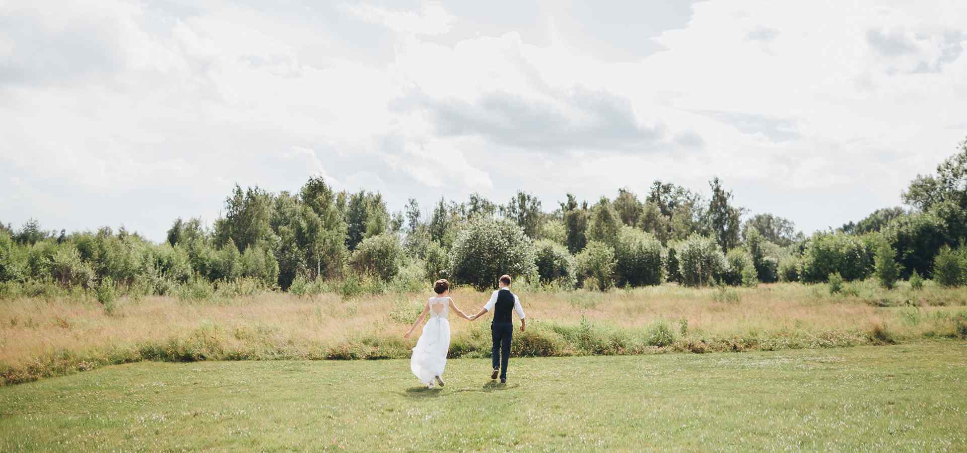 https://jardineventosoasis.com/wp-content/uploads/2020/12/hero_contact.jpg